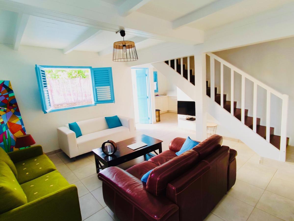 Location Maison Bleue Avec Piscine Privative Au Carbet Martinique Ле-Карбе Экстерьер фото